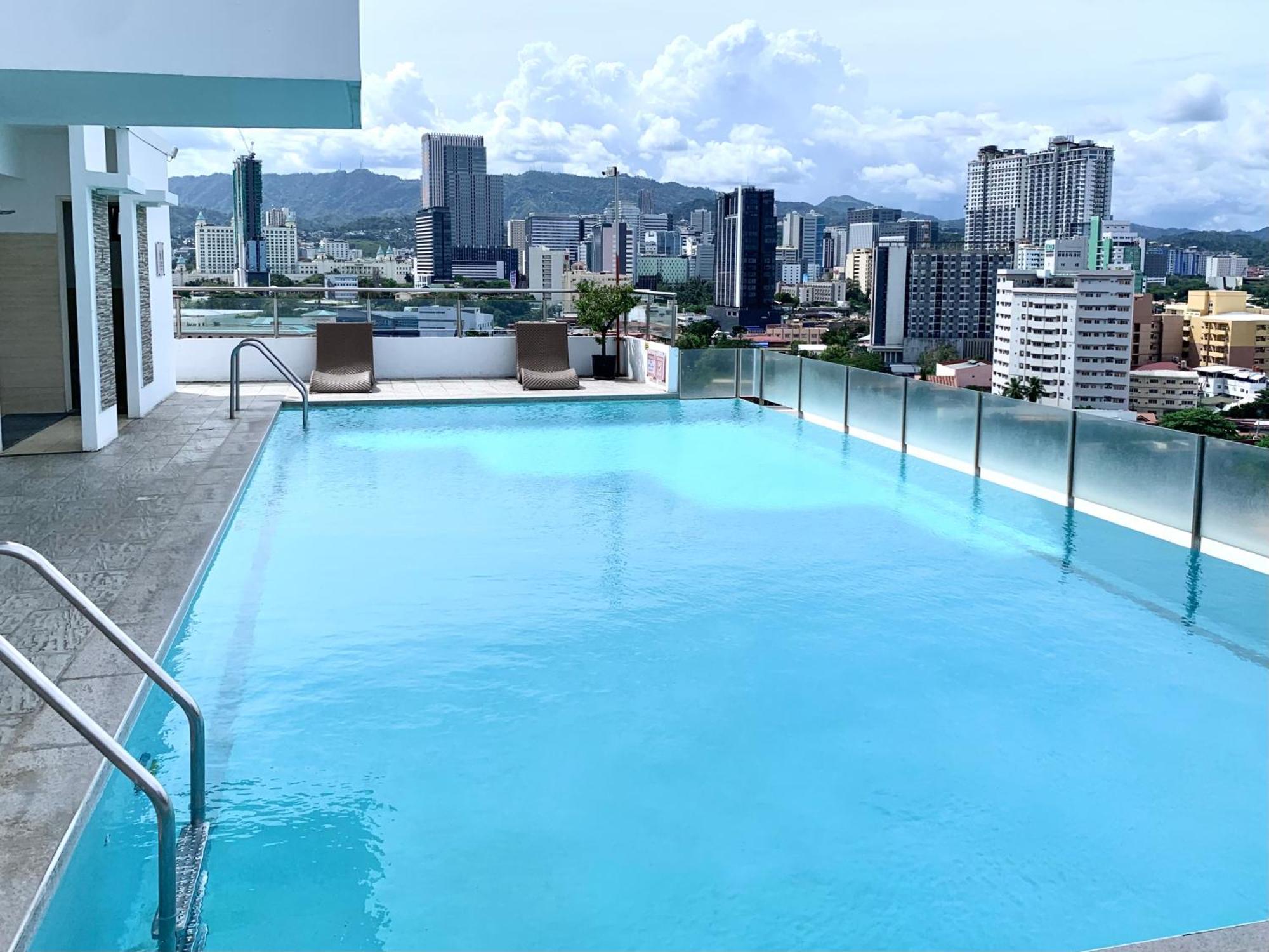 Cozy Studio, Super Fast Internet, Workspace And Washer Cebu Stadt Exterior foto